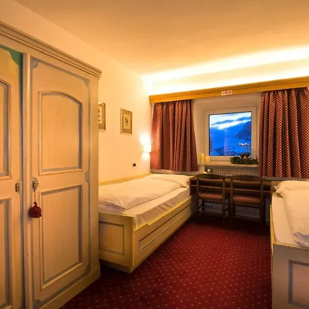 Cir Hotel