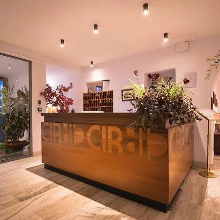 Hotel Cir